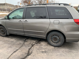 2005 Toyota Sienna