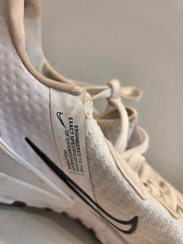 Nike Golf Shoes in Golf in Ottawa - Image 4