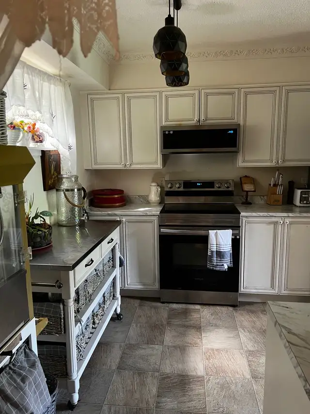 room for rent in Long Term Rentals in Burnaby/New Westminster - Image 6