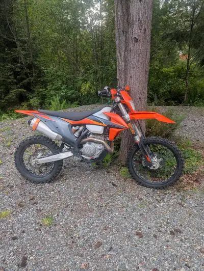 2021 KTM 500 excf 56.7 hours Skid plate , bark busters , rad guards Sts suspension C3 powerport ECU...