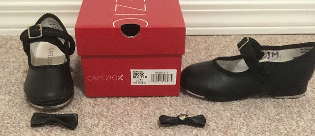 Toddler Capezio Black Tap Shoes with removable clip bows sz 11 in Other in Medicine Hat