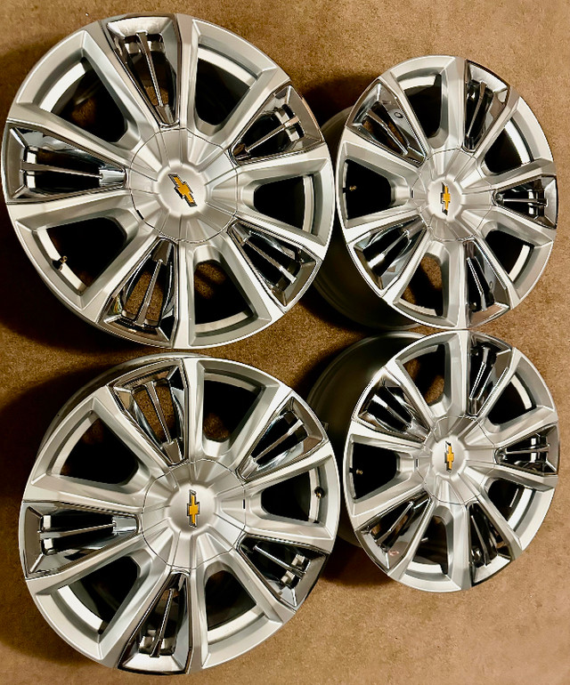 22" Chevy / GMC Wheels 22x9 / 6x139.7 set of four $1750 There is in Tires & Rims in London