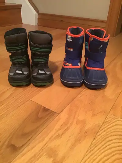 Size 7 Kids winter boots ,well lined and in great condition., View more