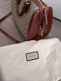 Authentic Gucci Duffle Tote bag