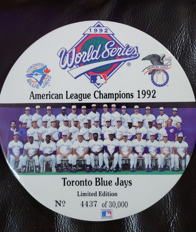 1992 Baseball Toronto Blue Jays World Series Pin in Arts & Collectibles in Ottawa