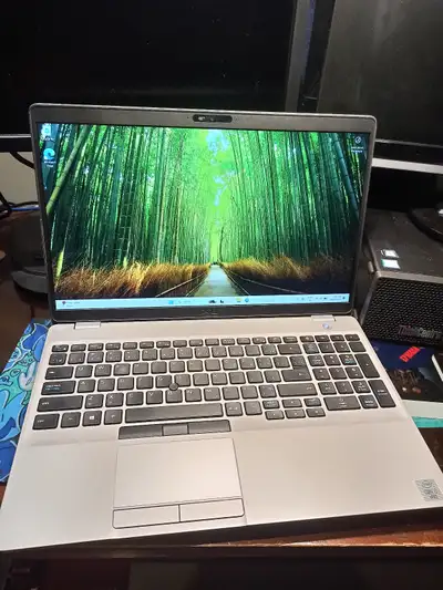 Laptop Dell Latitude 5510, View more