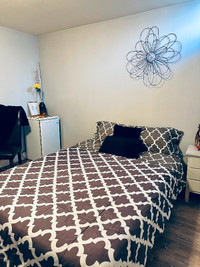 Cozy Bedroom Rental Space