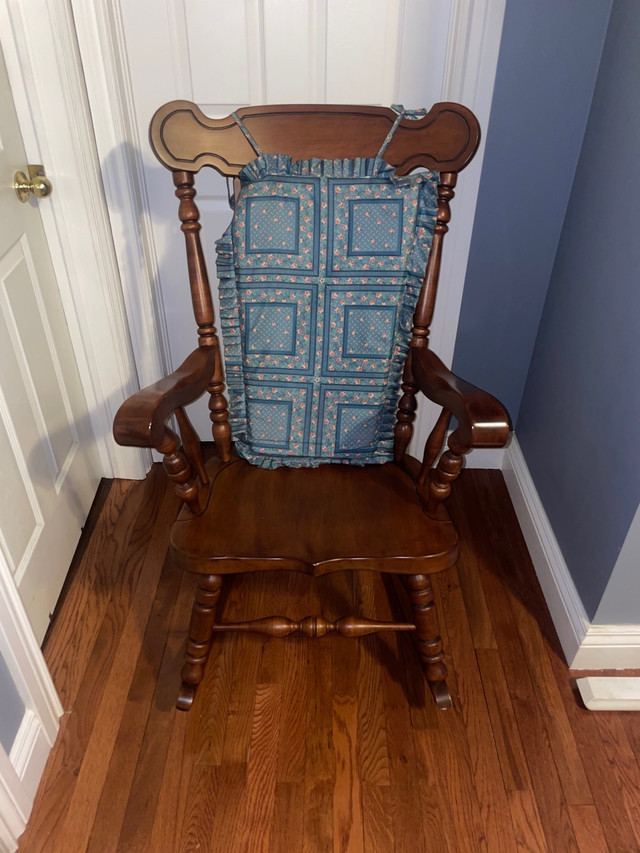 Antique Rocking Chair in Chairs & Recliners in Hamilton