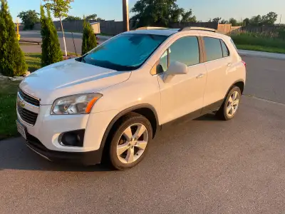 Selling my 2013 Chevrolet Trax LTZ with 203,000 KMS, WILL NEED A MOTOR as it is burning oil. It curr...