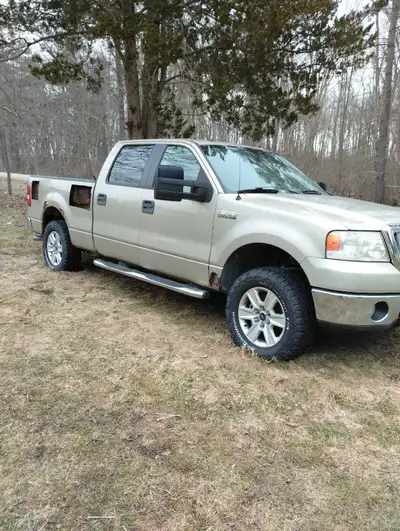 2008 F150 parts truck. Engine runs Transmission works Many good parts Wheels and tires are fairly ne...
