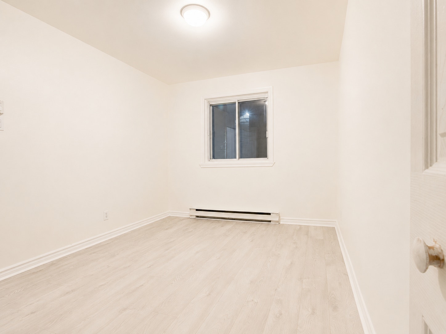 Clean & Bright 4½ Apartment for Rent, Le Sud-Ouest, $1,195/month — photo 2