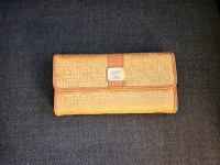 NEW Liz Claiborne Wallet