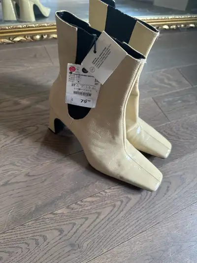 ladies booties , View more