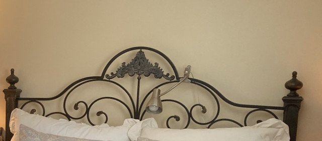 Gorgeous king size iron bed frame in Beds & Mattresses in Trenton - Image 3