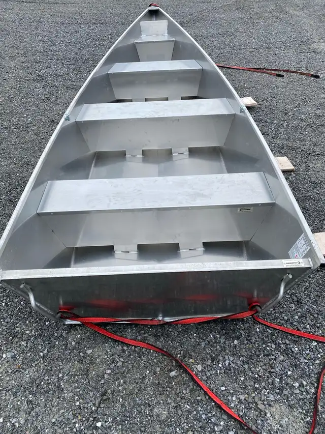 Chaloupe en aluminium soudé in Powerboats & Motorboats in Drummondville - Image 8