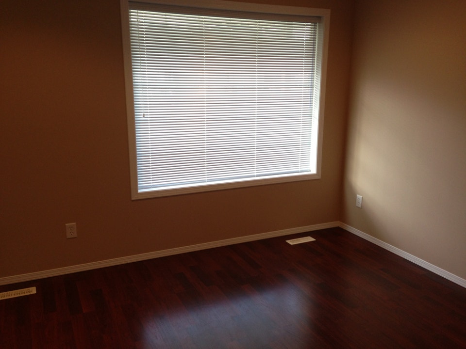Spacious Willowgrove 3 Bedroom, 3 bath, and 24x24 Garage 5
