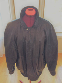 MEN'S  LEATHER  BOMBER  JACKET !  AS  NEW !!