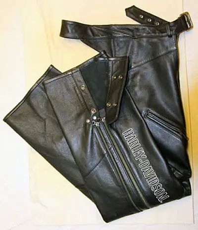 New never used chaps in excellent condition with original tags. Women's Deluxe Motorcycle Leather Ri...