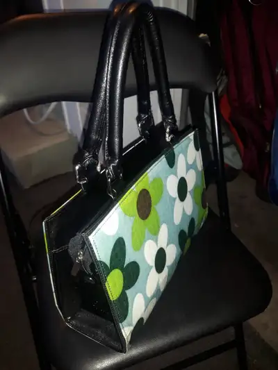 Changeable purse W 2 straps & 2 magnetic covers, new, $5ea firm, View more