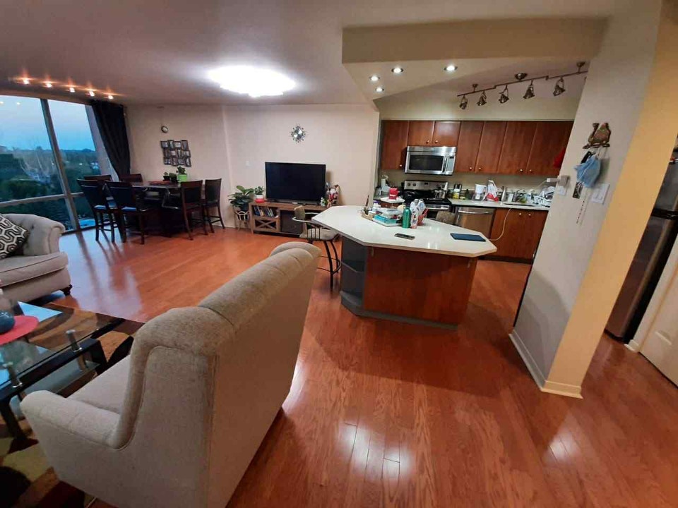 2 bed 2 bath Luxury Condo for Rent 4