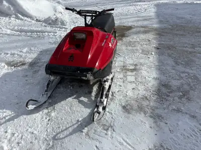 Looking to sell my 1985 Yamaha bravo, it has a good track and solid body/tunnel, the hood has a fue...