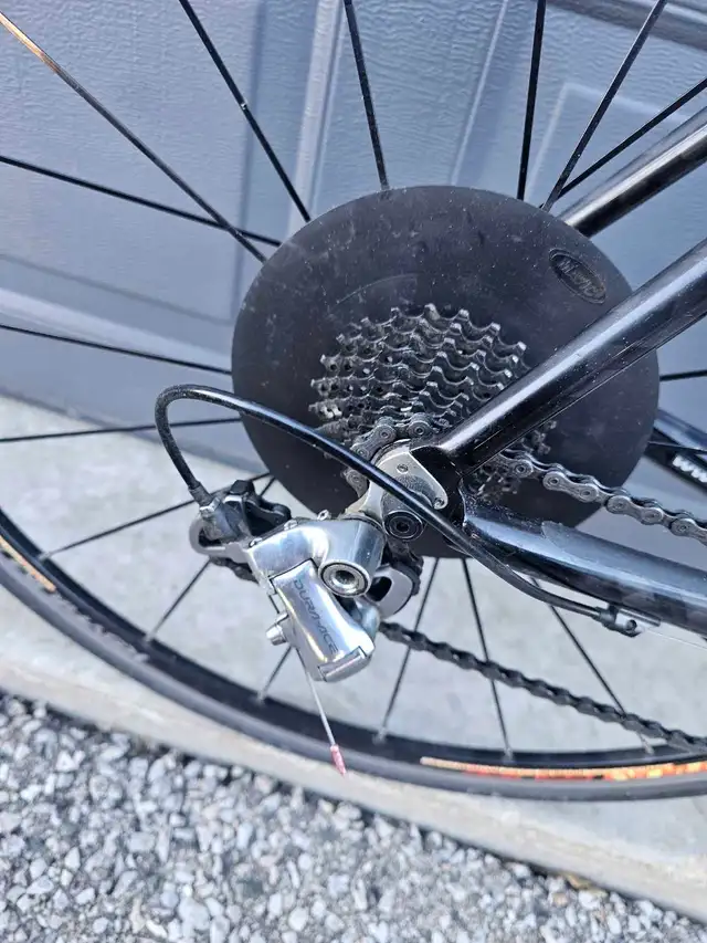 Opus Crescendo carbon fiber road bike  in Road in City of Toronto - Image 7
