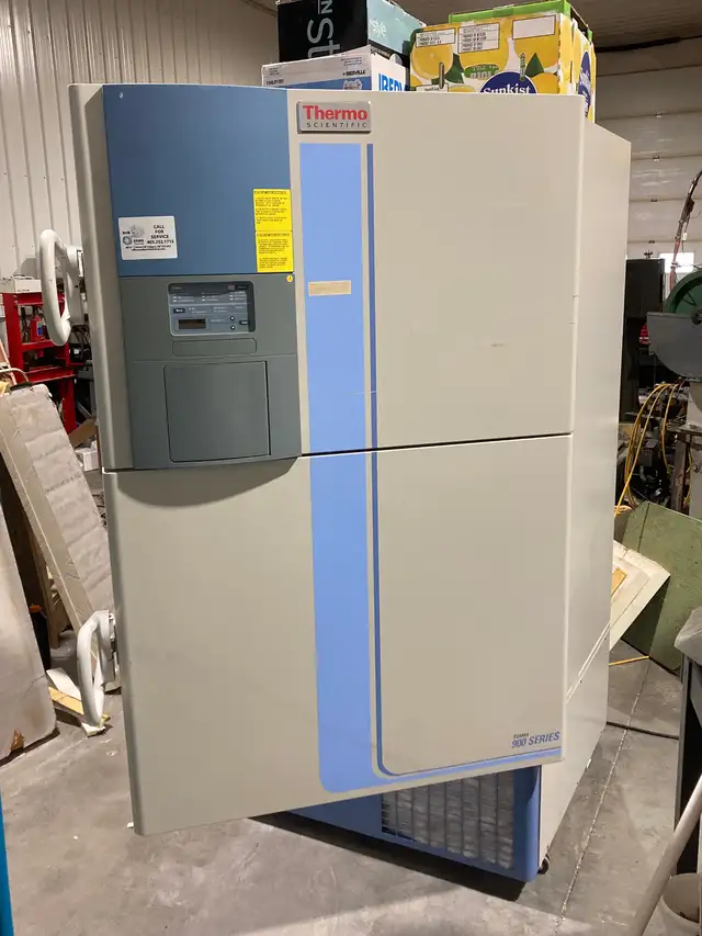 Thermo Fisher Scientific 995 sub zero freezer, 230volt and 130V in Freezers in Calgary - Image 3