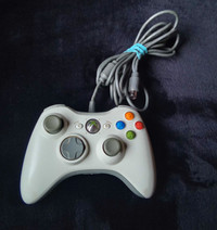 Original white wired Microsoft xbox 360 controller 