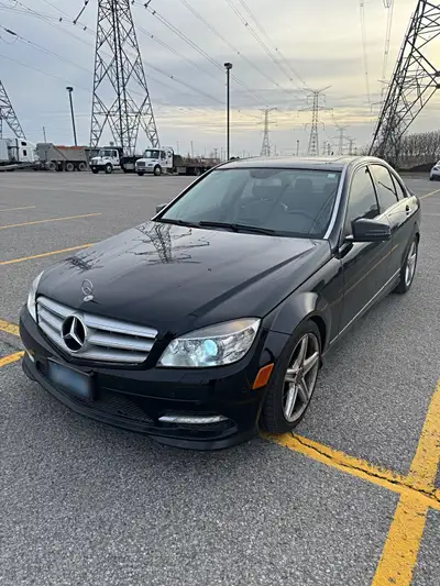 Selling my All-wheel drive C300 with 167km. Note that car is 2010. I HAVE CARFAX, CLEAN TITLE AND NO...