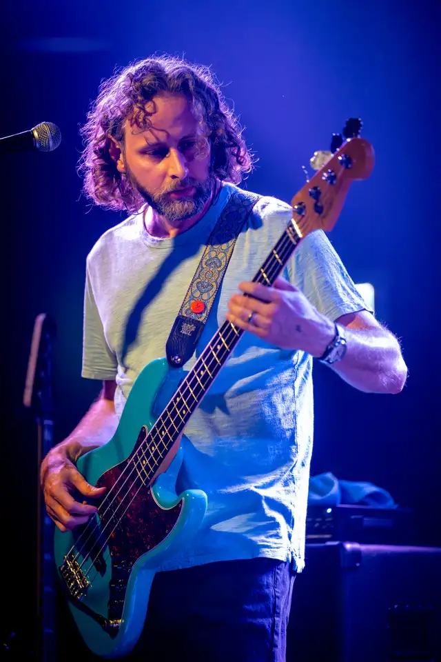 Bassist ISO original rock band