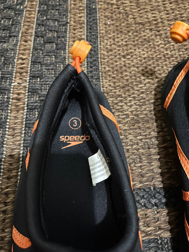Speedo - Kids’ Slip-on Water Shoes (size 3) in Kids & Youth in City of Toronto - Image 2