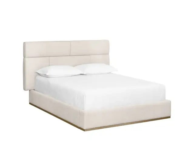 Lit King - JC Perreault - sauvez 3000$ in Beds & Mattresses in Longueuil / South Shore - Image 3