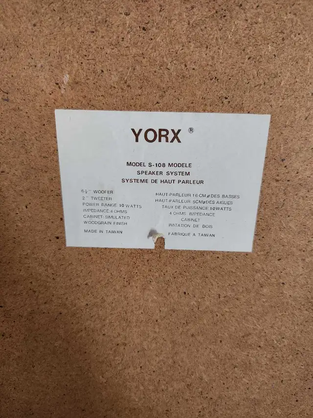Vintage Yorx Speakers in Speakers in Edmonton - Image 9