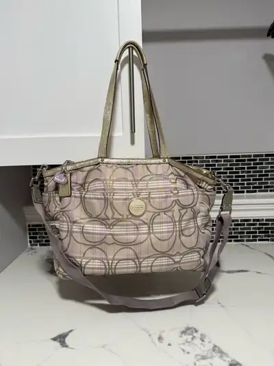 Coach Tartan Plaid Signature Diaper Bag Tote Tan/Lavender F17137 extra large Good condition there ar...