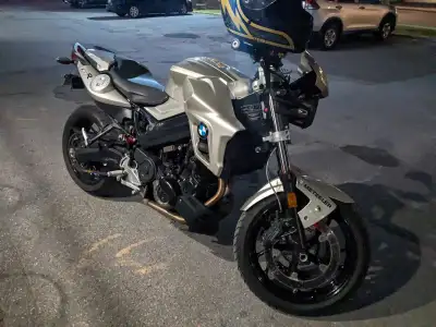 Selling my 2012 BMW F800R, in excellent condition with only 27,000 km. Meticulously maintained with...