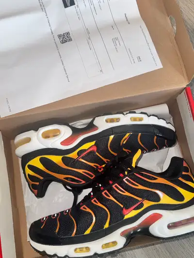 Nike air Max plus, View more