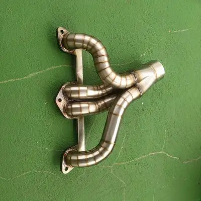 New, never installed. Fits round port L20B head