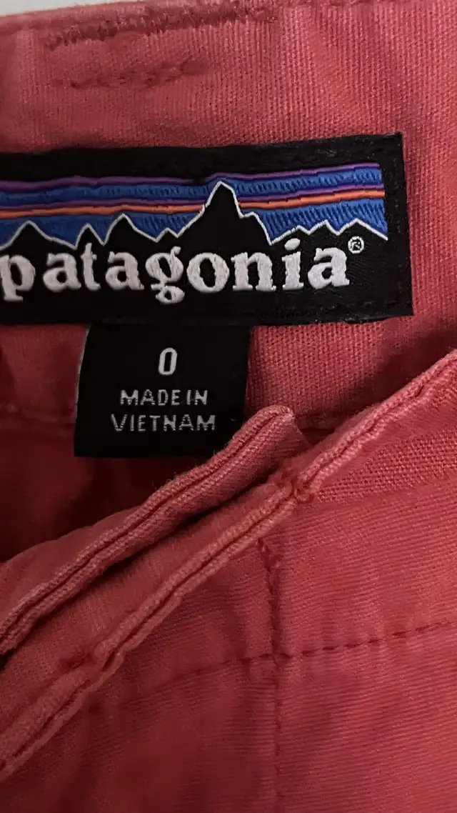 Patagonia Venga Rock Pants - Women's in Women's - Bottoms in Edmonton - Image 4
