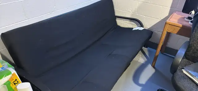 2 Futons63738400262531120