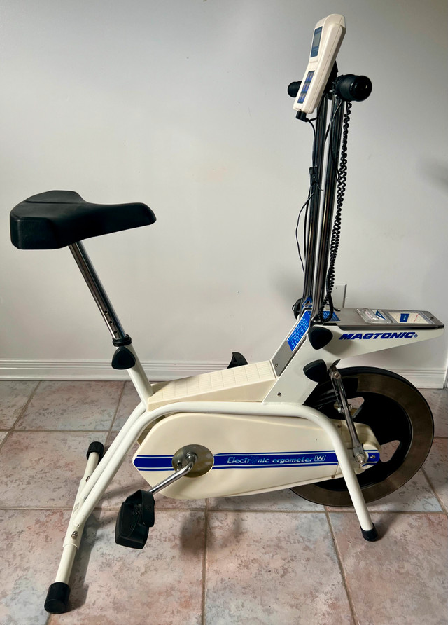 Exercise Bike with Monitor for Home Gym in Exercise Equipment in Gatineau