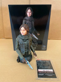 Star Wars Gentle Giant Jyn Erso Mini Bust 939 of 3000 Preowned