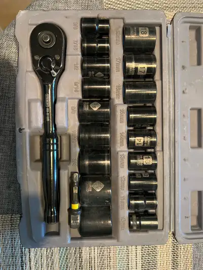 Stanley 3/8 drive Rachel/Socket set, View more