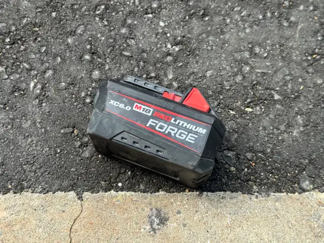 Milwaukee 6ah Forge Battery in Power Tools in City of Toronto - Image 4