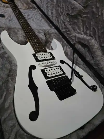 ibanez PGM3 paul gilbert guitar, View more