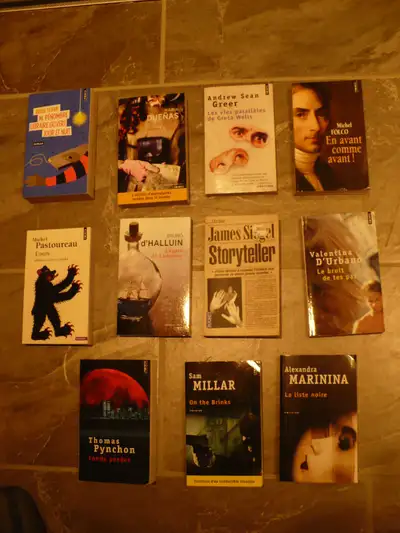 12 ROMANS POCHE -ÉTRANGER-POLICIERS,$ 5.00 CHAQUE ch   ), View more
