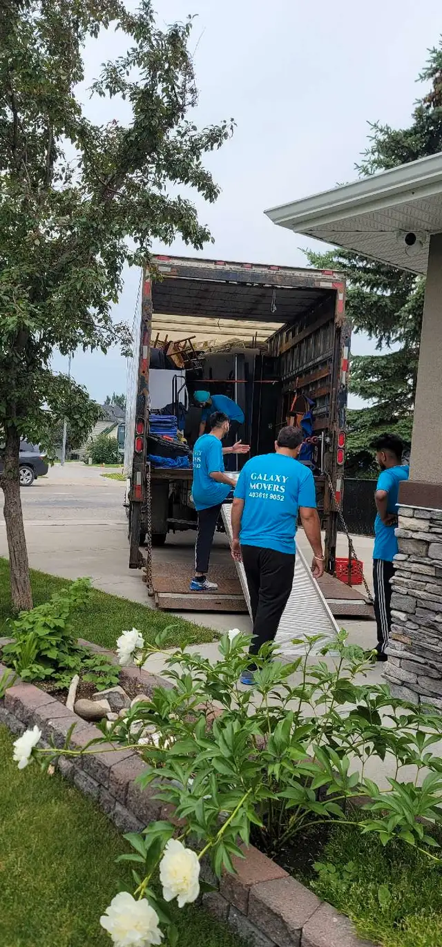 Galaxy movers moving and storage 110$63005664530819121