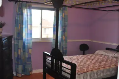 A Very Private & spacious room for rent in a very quite and beautiful home (Only 2 other people in t...