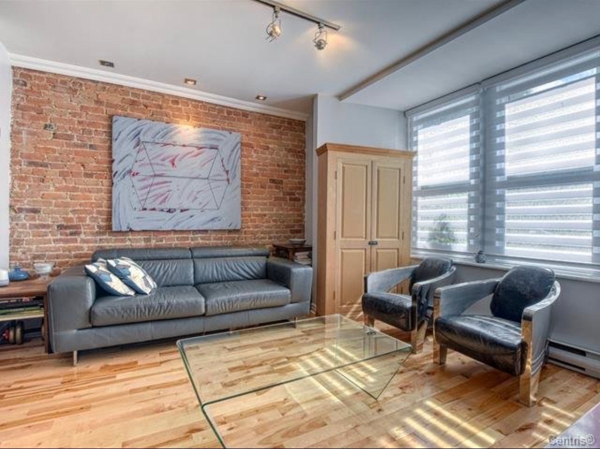 PLATEAU CONDO FULLY FURNISHED *WITH AC!* — photo 2