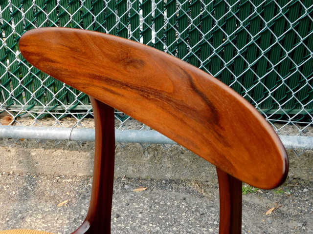 Vintage Midcentury Afromosia Dining Chairs in Chairs & Recliners in West Island - Image 4