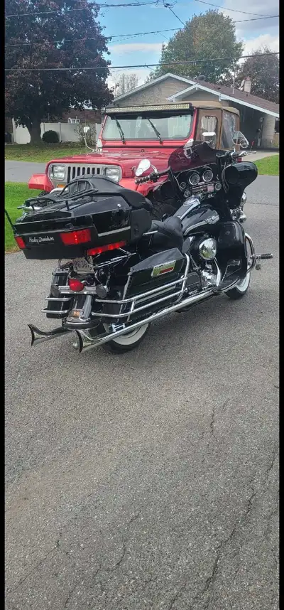 100th Anniversary Harley Davidson ElectraGlide. All upgrades are done. Meticulously maintained with...